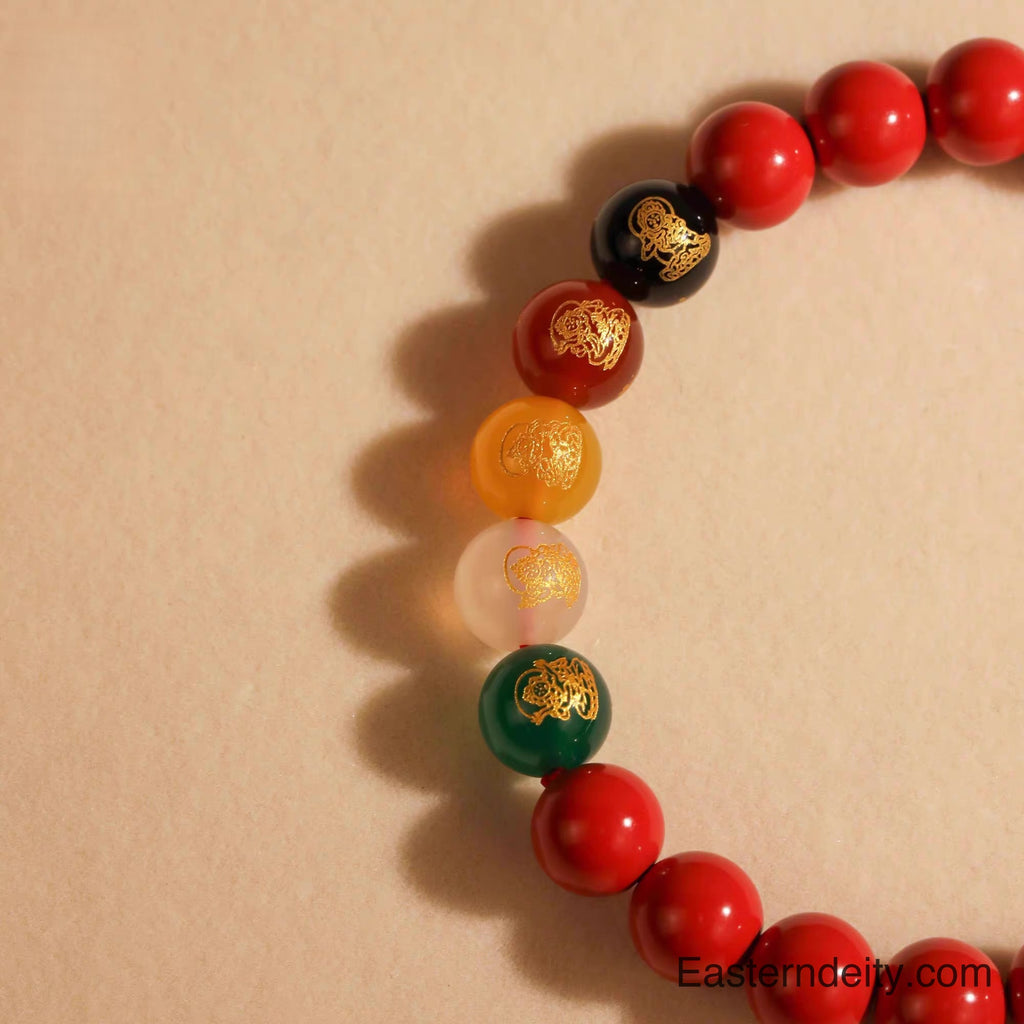 Bracelet en cinabre des cinq dieux orientaux de la richesse–Femme