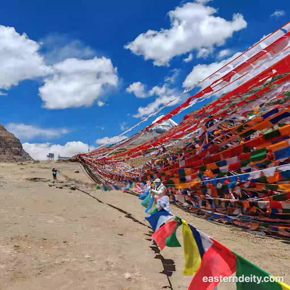 Tibetan Prayer Flags — Lungta Wind Horse Flags