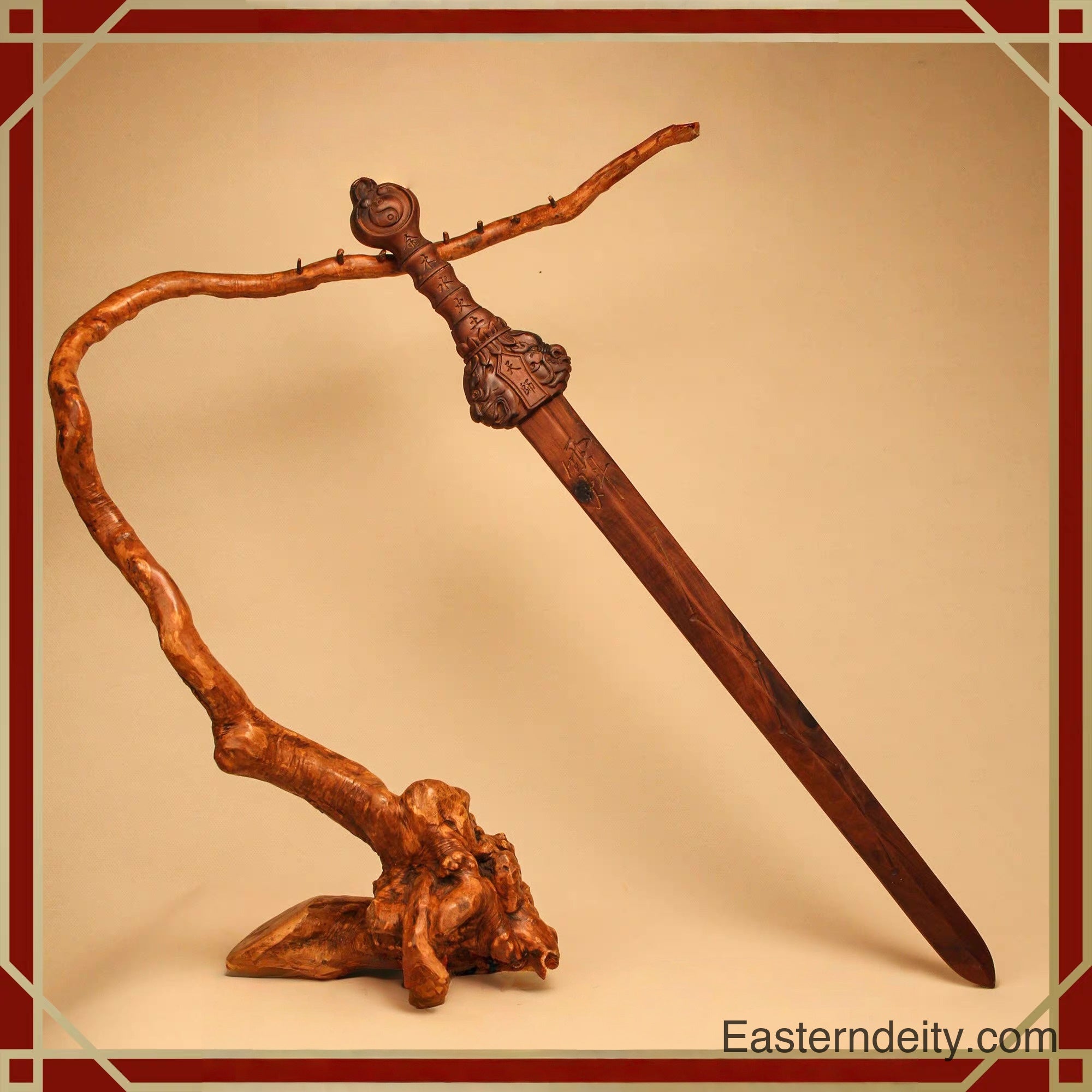Espada ritual oriental hecha a mano con sello Ziwei y madera de melocotón impactado por el trueno.