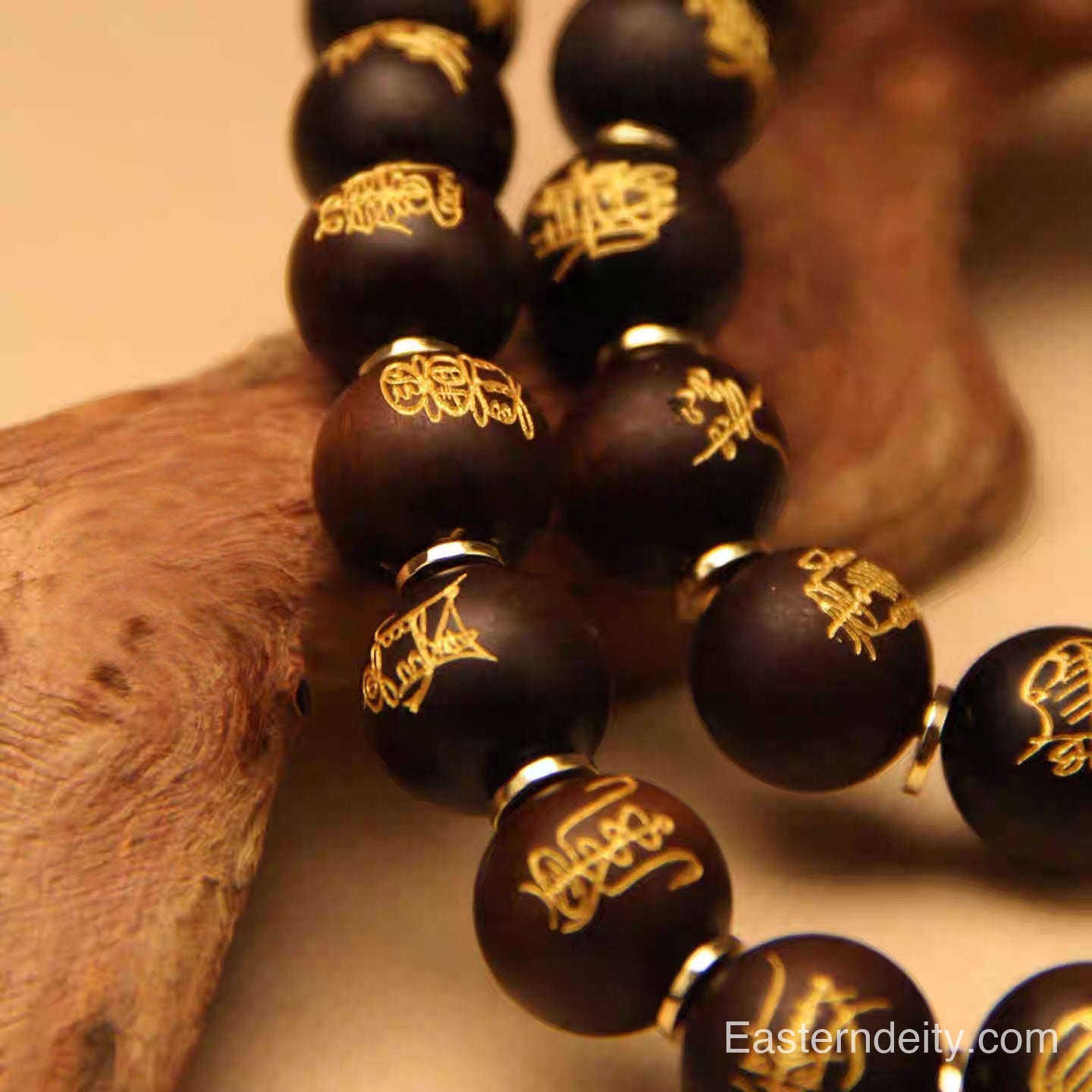 Pulsera Mala de Madera de Azufaifo Envejecida de los 36 Generales del Trueno del Este