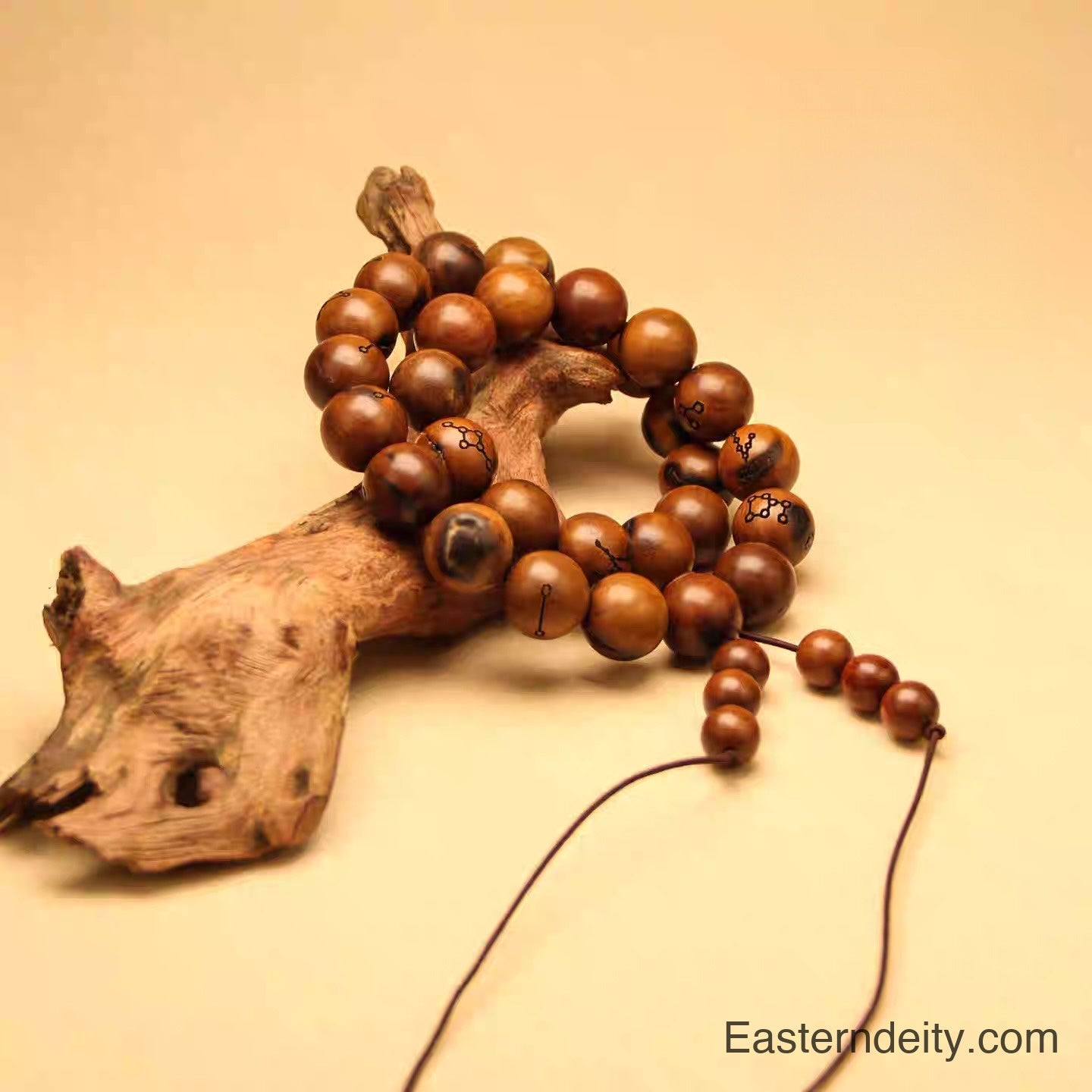 Pulsera Mala de Madera Trueno de las 28 Mansiones Lunares del Este